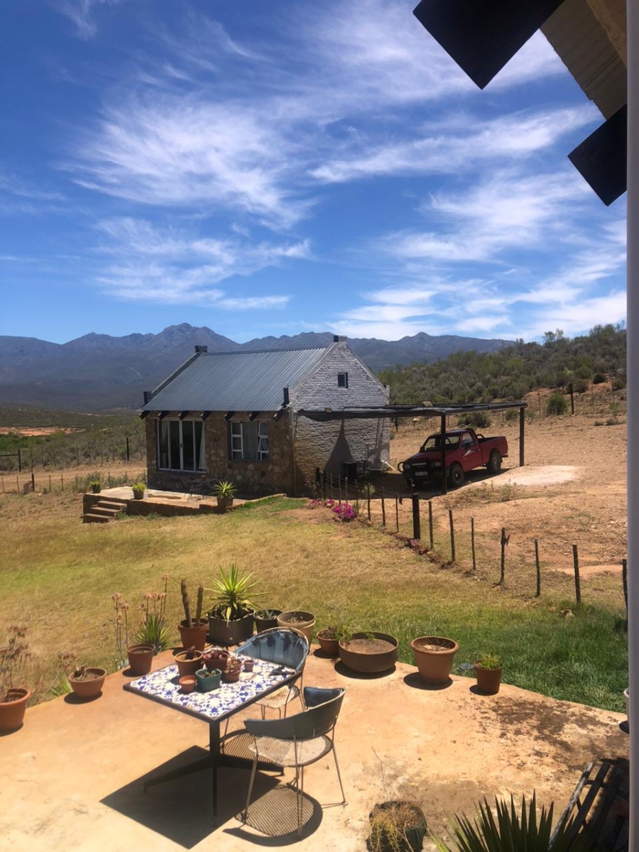 5 Bedroom Property for Sale in Uniondale Western Cape